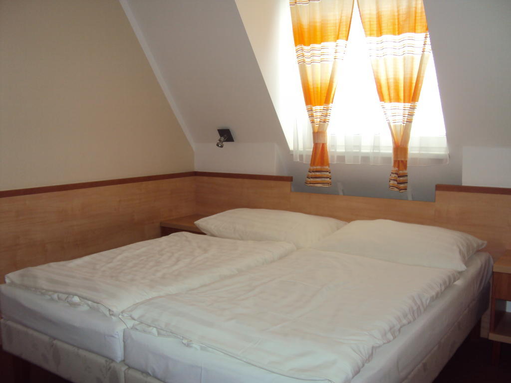 Wellness Hotel Diana Velke Losiny Bilik gambar