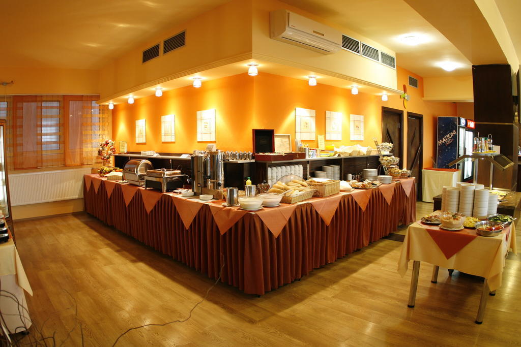 Wellness Hotel Diana Velke Losiny Luaran gambar